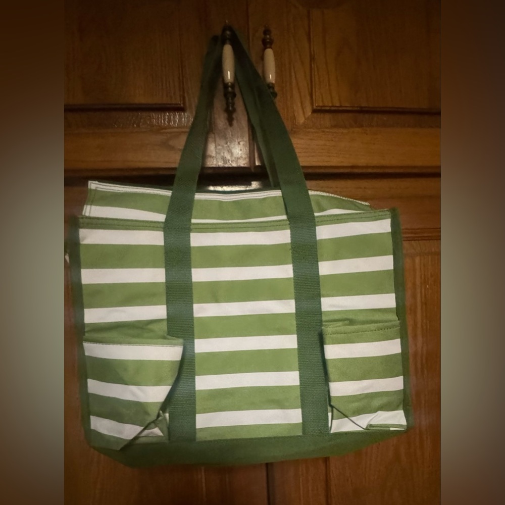 Thirty One Zip top, organizing utility tote 10.75x14.5x6.5 NWT 7exterior pockets